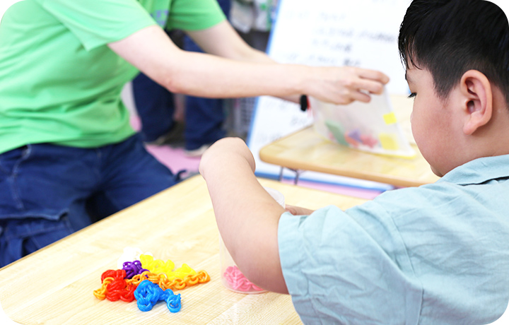 個別療育の様子1